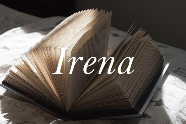 Jméno Irena na pozadí fotografie otevřené knihy.