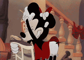 GIF přání k svátku s Micky Mousem.